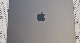 Mint
													Apple iPad Pro 13" (M4) 2024 - Unlocked, Black, 256 GB, 8 GB, A2926, Standard Glass, photo 2 of 7