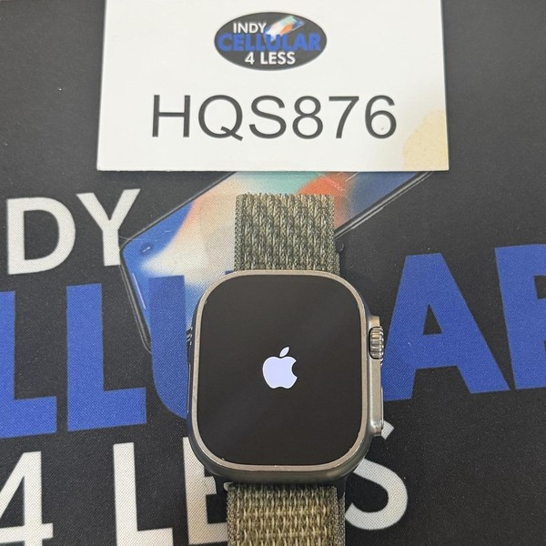 Apple Watch Ultra 49mm - Unlocked, Titanium, A2622