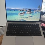 Good MacBook Pro 2021 - 14 inch - 1 TB, Silver, 16 GB, Apple M1 Pro 10-core