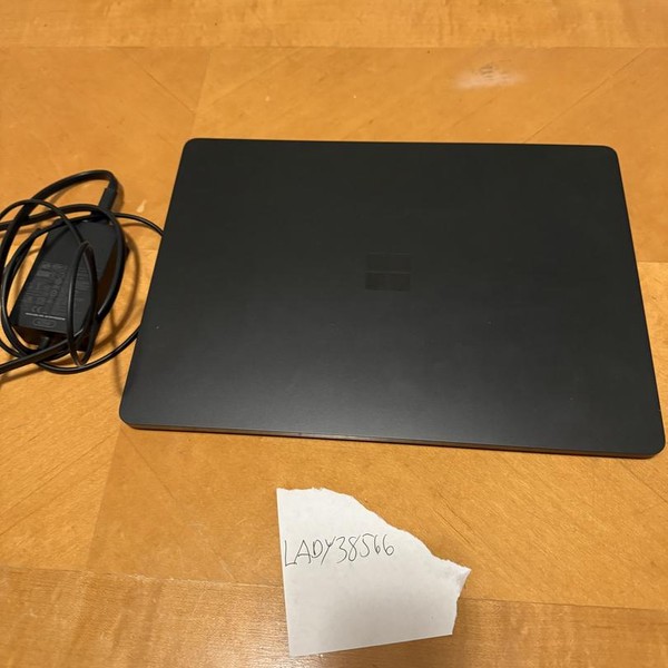 Microsoft Surface Laptop 7 - 1 TB, Black, 32 GB, Snapdragon X Elite, 15 inch