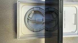 Mint
													Apple iPhone 13 - Unlocked, Midnight, 128 GB, A2482, photo 3 of 5