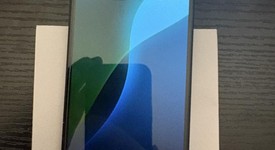 Mint
													Apple iPhone 13 - Unlocked, Midnight, 128 GB, A2482, photo 2 of 7