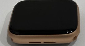 Mint
													Apple Watch Series 6 44mm - Gold, A2292 - GPS, Aluminum, photo 4 of 7