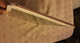 Mint
													Apple iPad 6th Gen - Wi-Fi, Gold, 32 GB, A1893, photo 4 of 7