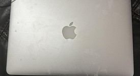Fair
													MacBook Air 2015 - 13" - Silver, 128 GB, 4 GB, photo 1 of 8