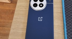 Good
													OnePlus 13 - Unlocked, Midnight Ocean, 512 GB, 16 GB, photo 2 of 3