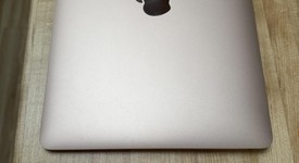 Good
													MacBook Air 2020 - 13" - I5, Gold, 512 GB, 8 GB, photo 1 of 7