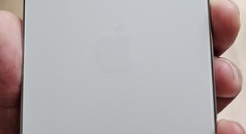 Mint
													Apple iPhone 14 Pro Max - Unlocked Non-US, Silver, 128 GB, A2893, photo 4 of 9