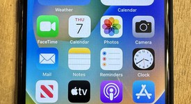 Fair
													Apple iPhone SE 3rd Gen 2022 - Unlocked, Midnight, 64 GB, A2595, photo 1 of 10