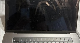 Fair
													MacBook Pro Late 2023 (M3) - 16" - Apple M3 Pro 12-core, Black, 512 GB, 36 GB, 18-core GPU, photo 5 of 14