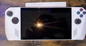Mint
													Asus ROG Ally 7" - Z1 Extreme, White, 512 GB, 16 GB, Ryzen Z1 Extreme, photo 3 of 9