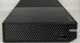 Fair
													Xbox One (2013) - Black, 500 GB, photo 6 of 6
