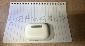 Used
													Apple AirPods Pro 2nd Gen - USB-C, photo 3 of 5