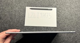 Mint
													reMarkable 2, photo 3 of 8