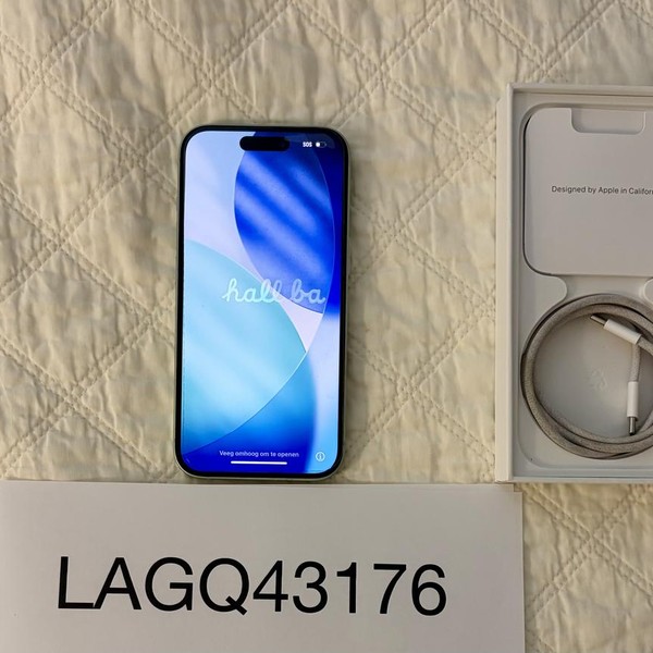 Apple iPhone 15 - Xfinity, 128 GB, Green, A2846