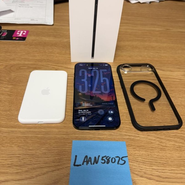 Apple iPhone Air - Unlocked, Space Black, 256 GB, A3260