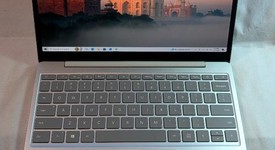 Good
													Microsoft Surface Laptop Go - I5, Platinum, 64 GB, 4 GB, photo 2 of 9