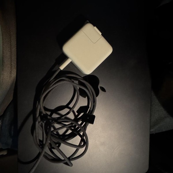 MacBook Air 2024 (M3) - 15 inch - Apple M3, Gray, 256 GB, 8 GB, 10-core GPU