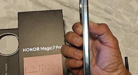 Mint
													Honor Magic7 Pro - Unlocked Non-US, Breeze Blue, 512 GB, 12 GB, photo 4 of 6