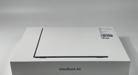 New
													MacBook Air 2022 - 13" - Apple M2, Midnight, 256 GB, 8 GB, photo 2 of 6