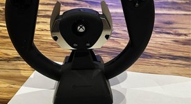 Mint
													Hyperkin S Wheel Wireless Racing Controller, photo 1 of 3