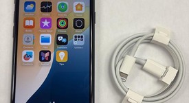 Mint
													Apple iPhone SE 3rd Gen 2022 - Unlocked, Midnight, 64 GB, A2595, photo 2 of 9