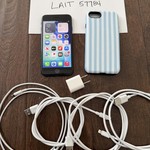 Good Apple iPhone SE 3rd Gen 2022 - Unlocked, 64 GB, Midnight, A2595
