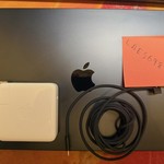 Good MacBook Air 2025 (M4) - 13 inch - 1 TB, Midnight, 32 GB, Apple M4