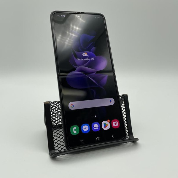 Samsung Galaxy Z Flip3 5G - Unlocked Non-US, 256 GB, Black, 8 GB, SM-F711B