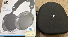 Used
													Sennheiser Momentum 4 - Black, photo 6 of 6