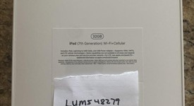 New
													Apple iPad 7th Gen - AT&T, Gold, 32 GB, A2200, photo 2 of 2