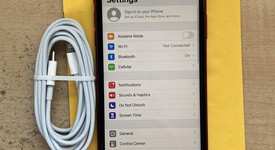 Good
													Apple iPhone Xr - Unlocked, Red, 64 GB, A1984, photo 3 of 9