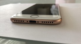 Good
													Apple iPhone 8 - Unlocked, Gold, 256 GB, A1863, photo 5 of 9