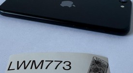 Good
													Apple iPhone SE 3rd Gen 2022 - Unlocked, Midnight, 64 GB, A2595, photo 2 of 10