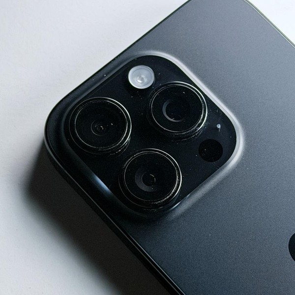 Apple iPhone 16 Pro - Unlocked, Black, 256 GB, A3083