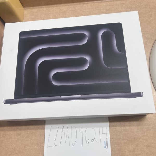 MacBook Pro 2024 - 16 inch - 512 GB, Space Black, 24 GB, Apple M4 Pro 14-core