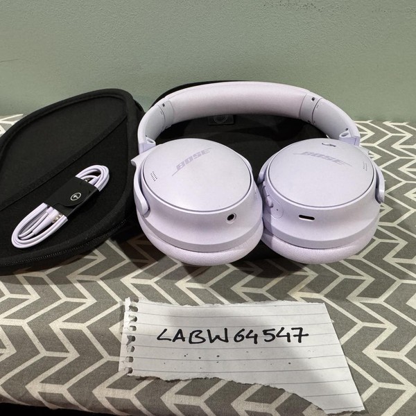 Bose QuietComfort Headphones - Lilac