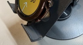 Good
													Samsung Galaxy Watch3 - Unlocked, Mystic Bronze, 41mm, photo 2 of 6