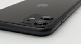 Fair
													Apple iPhone 11 - Unlocked, Black, 128 GB, A2111, photo 4 of 7