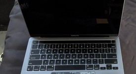 Good
													MacBook Pro 2020 - 13" - Apple M1, Gray, 512 GB, 8 GB, photo 1 of 10