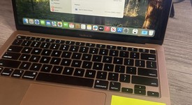 Good
													MacBook Air 2020 - 13" - Apple M1, Gold, 256 GB, 8 GB, photo 3 of 8
