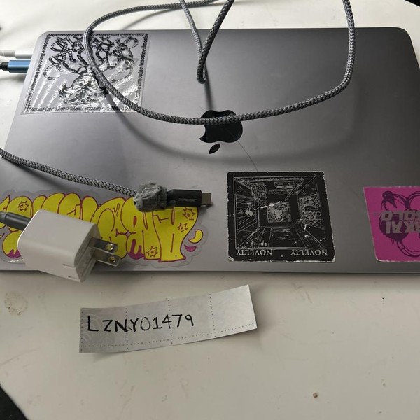 MacBook Air 2020 - 13 inch - 512 GB, Gray, 16 GB, Intel Core i5