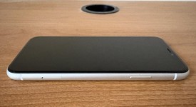 Good
													Apple iPhone Xr - Unlocked, White, 128 GB, A1984, photo 1 of 8