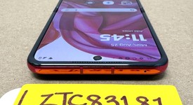 Good
													Motorola Razr Plus (2024) - Unlocked, Pink, 256 GB, 12 GB, photo 4 of 15