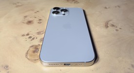 Mint
													Apple iPhone 16 Pro Max - Unlocked, Natural, 256 GB, A3084, photo 1 of 7