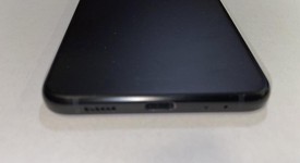 Good
													Samsung Galaxy Z Flip3 5G - Unlocked, Black, 128 GB, 8 GB, SM-F711U1, photo 4 of 9
