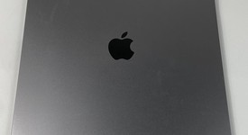 Good
													Apple iPad Pro 12.9" 6th Gen 2022 - Unlocked, Gray, 512 GB, photo 4 of 8