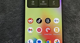 Good
													Google Pixel 10 Pro XL - Spectrum, Moonstone, 256 GB, GUL82, photo 2 of 7