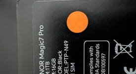 Mint
													Honor Magic7 Pro - Unlocked Non-US, Black, 1 TB, 16 GB, photo 5 of 8