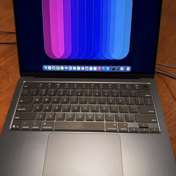 MacBook Air 2025 (M4) - 13 inch - 256 GB, Midnight, 16 GB, Apple M4